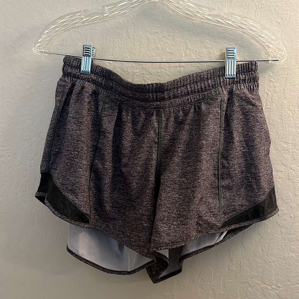 LULULEMON Hotty Hot Shorts Size 8 Tall
